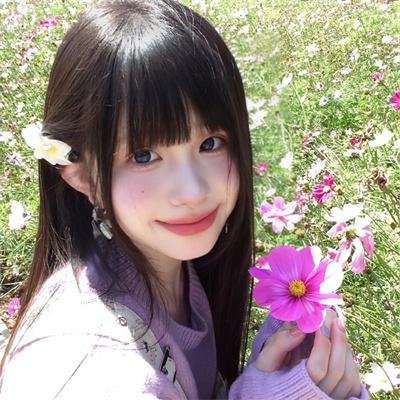 背鸭子的男孩